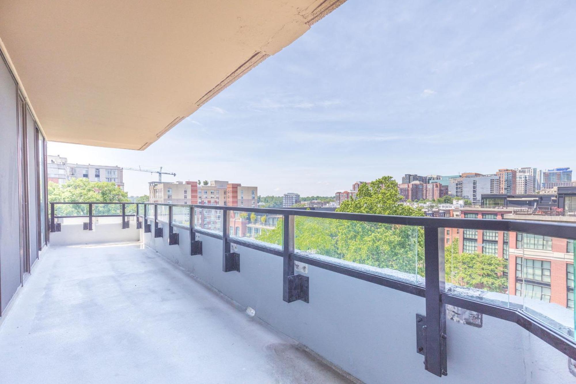 2Br Executive Apartment In Prime Location Arlington Exterior photo